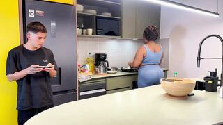 The boss should never have hired me-Danisha MILF y Hotty Owenx