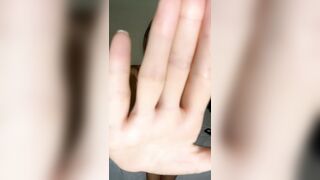 Undressed hotty teases with hand in front ?