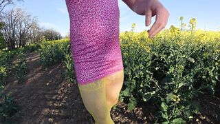 Outdoor walk in sexy yellow stocking