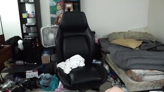 Masterbating in new Lingerie for chat