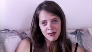 Shaggy Hotty Girl Vintage Didlo in the Shaggy Holes Samantha Hillary