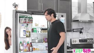 Tiny stepsis takes full control of the smart house device