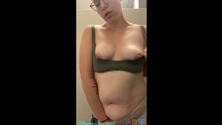 MILF Gets Dirty at Work