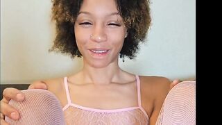 She Rides Vibrator and Sucks for a Facial