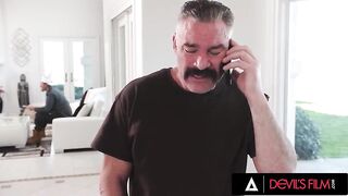 Big Tits MILF Begs For Anal Fuck In advance of World Ends