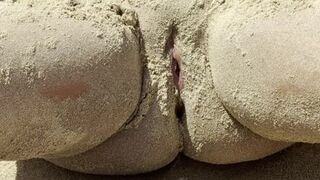 I’m Very SEXY? Playing On The NUDIST Beach With My SANDY Body?