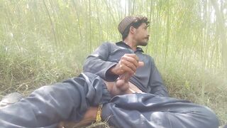Asian boy cums for your solo hunk