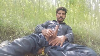 Asian boy cums for your solo hunk