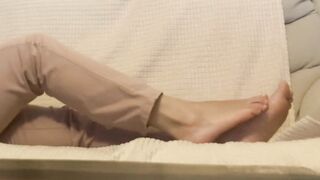 Stare at Her Glamorous Feet and Stroke