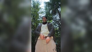 Russian chap pees in the forest!