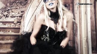 412 Lena Love Black and Blue Venice Mask Costume