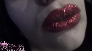 Red glitter on my big lips JOI