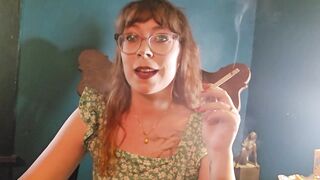 Redhead MILFs naughty smokin' fetish habits
