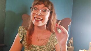 Redhead MILFs naughty smokin' fetish habits