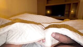 Impure secret under the covers, I share the same bed with my stepmother