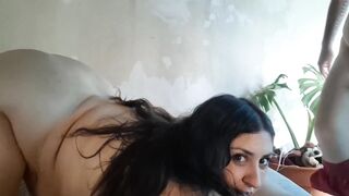 Amateur couple fucking- BBW sucking dong and getting bang on missionary