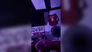 AMATEUR SOLO SEX SESSION WITH DEEP THRUSTS