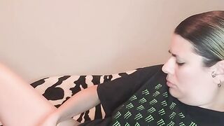 Finger Screwing Whilst Roommate is Home