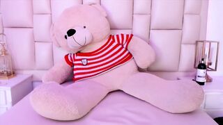 Virtual Doxy Longing Your Thick, Hot Cum