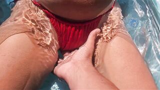 Hawt Pool day ends with orgasms and Massive Cumshot outside