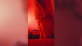 Booty Showing Dance
