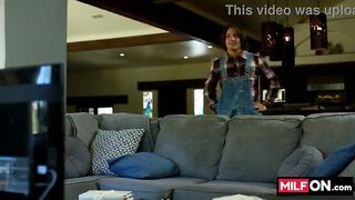 Hawt MILF Dee Williams & Axel Haze screwed hard