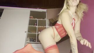 Virgin Teen Gets Her first Wang In A Gloryhole - This honey Didn't Know It Was Her Stepdad