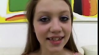 Whore gives amazing bj to dude then gets her booty splooged in POV
