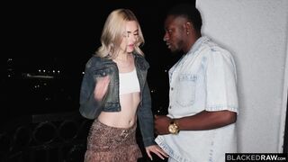 BLACKEDRAW Tight Golden-haired Gracey Snow’s first Time Going Raw And She Loves Every Second