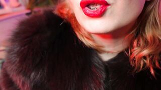 Red lipstick fetish and fur