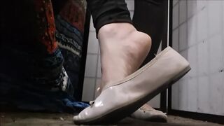 Whit Ballet Flats for Your Joy!