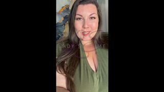 Old Fling Grows Into Giant SSBBW