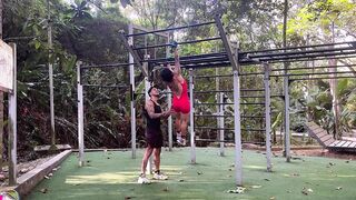 Full-body training with a predominance of pulldowns