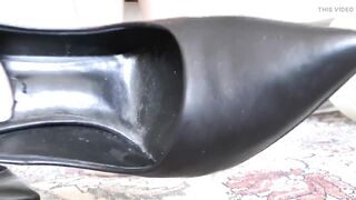 Awesome Afternoon High-heel Jerk-off Session with Lady Victoria Valente