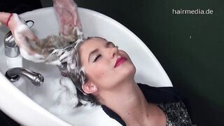 SARAH BACKWARD HAIRWASH