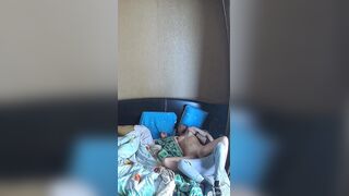 Real amateur couple loves each other + squating screw