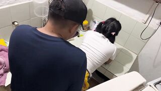 Perverted father-in-law screws his schoolgirl with giant dick