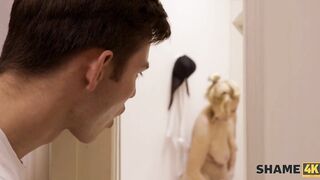 SHAME4K. Woman stops taking a shower in favor of sex with the pervert