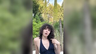 A T-gal Fucks Herself with as Many Fingers as Possible