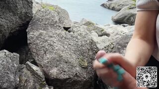 Found that Big Butt Cutie on a hiking Trail and banged her in a Public Cave!