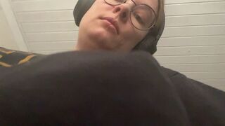 ?? Massive Mamma Goddess Took YOU With Her To Work But YOU Are Fussy ?? - MissJenniP / Giantess/StepMommy Roleplay