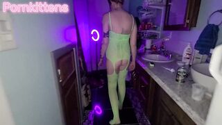 Black light piss party fun