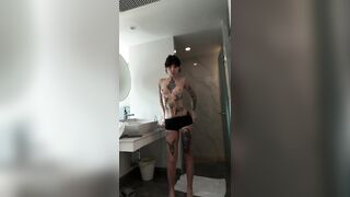 Wondering if you like my shape ?