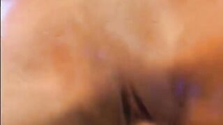 Lascivious guy gets favourable and bangs 2 smokin' hawt chicks