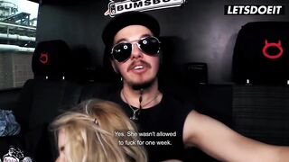 Undressed Blonde with a Big Ass Gagging on His Wang Between the Van Seats