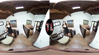Gaby Gomez Takes YOU on an Immersive 5-Minute SBS VR Ride
