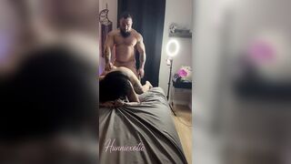 Hot fit stepmom fucks bodybuilder stud from the gym