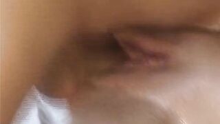Unattractive preggo MILF gets a big facial
