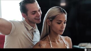 TIME FREEZE - Photographer FREEZES And Screws Celebrity Yoga Influencer Veronica Leal In Her Mansion