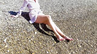 Cute MILF Lets Stranger Fuck Her on the Beach After Asking Him to Take Images